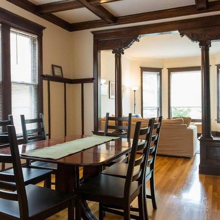 Wrigley Oasis! Steps From The Field! - 3Bd 1Ba Leilighet Chicago Eksteriør bilde