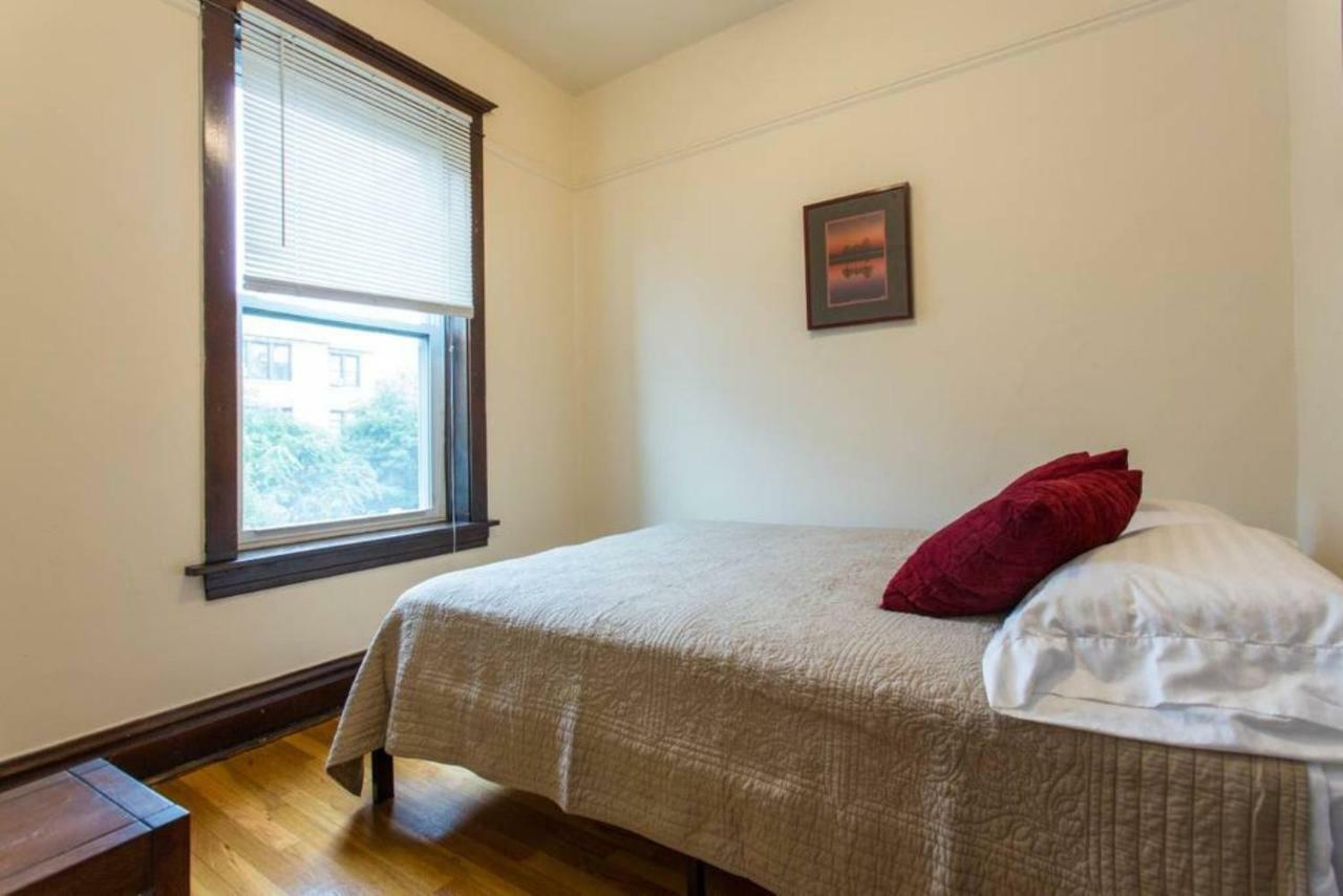 Wrigley Oasis! Steps From The Field! - 3Bd 1Ba Leilighet Chicago Eksteriør bilde